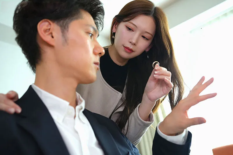 Người vợ đi đi giã ngoại, ông xã ở nhà bị nhỏ em bà xã gạ phang không trượt phát nào